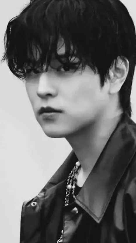 ai character: Seungmim background