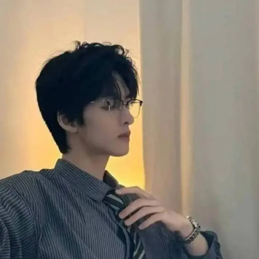 chat with ai character: Yin