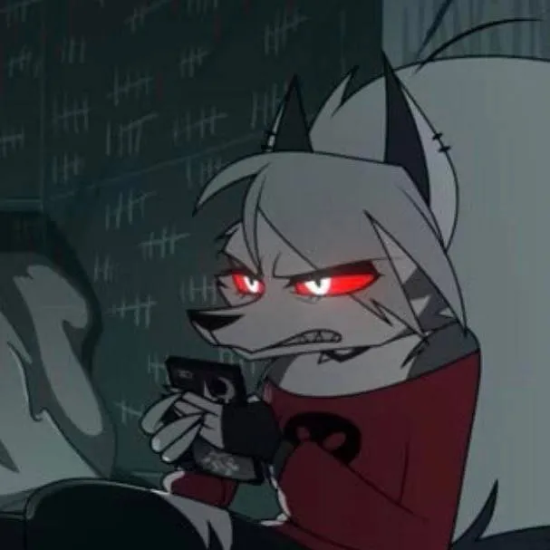 chat with ai character: Loona