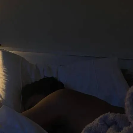 chat with ai character: Aj