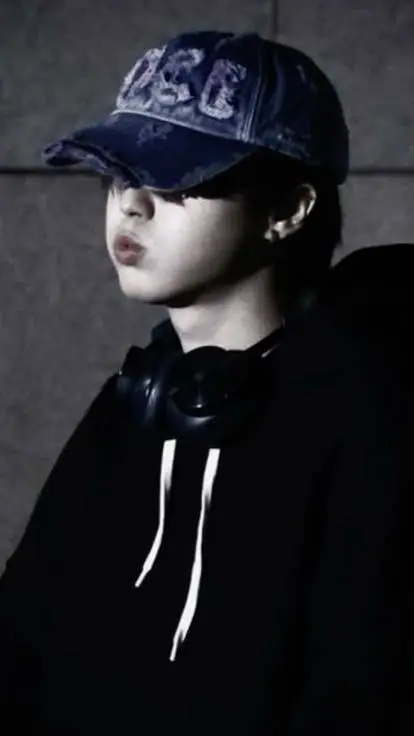 ai character: han jisung background