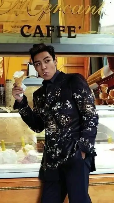 ai character: choi seung hyun  background