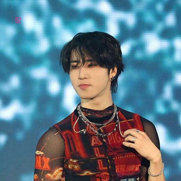 chat with ai character: han jisung 