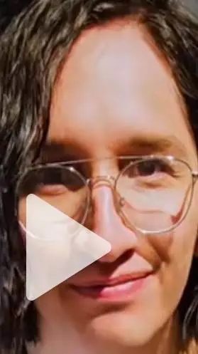 ai character: Kinde Dad/Jake🍎🔪 background