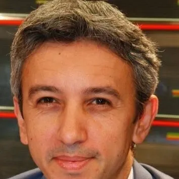 chat with ai character: Dan Diaconescu