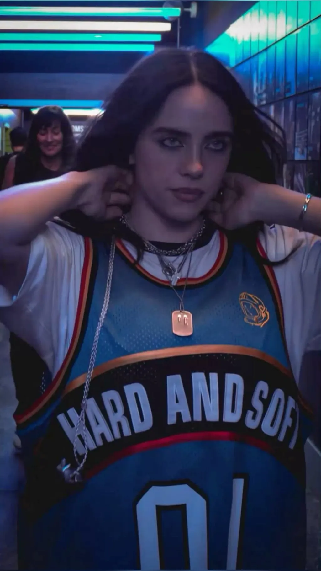 Talkie AI - Chat with Billie eilish 