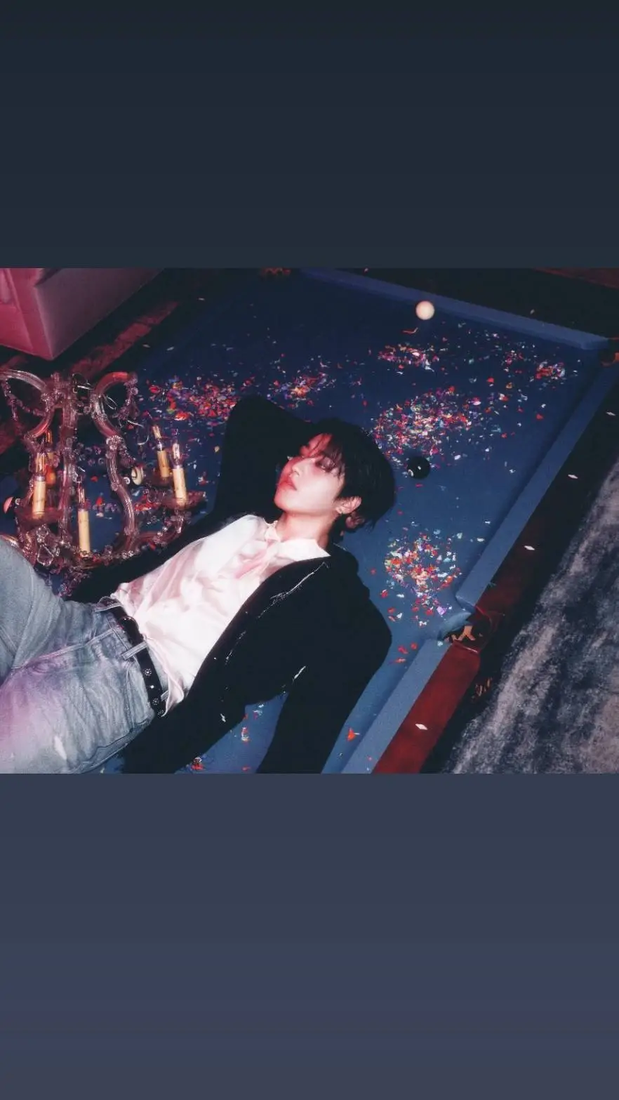 ai character: ✨Han✨ background