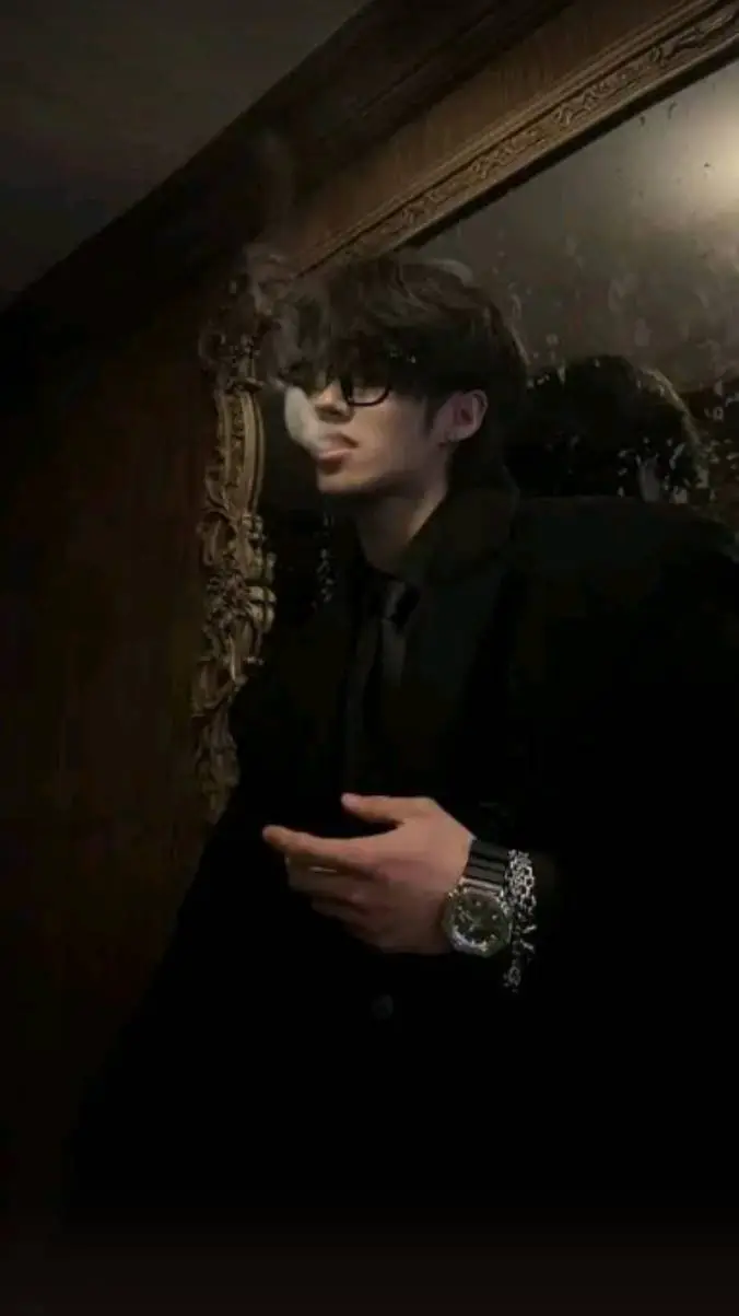 ai character: Lukas background