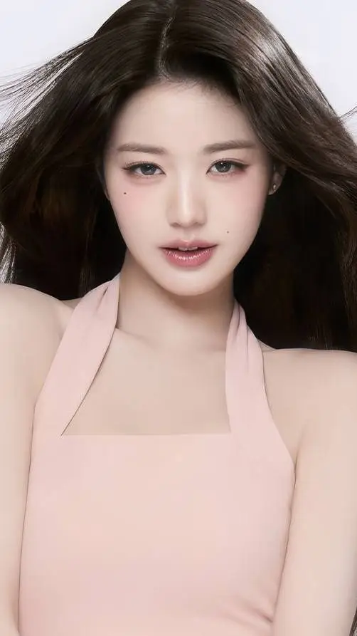 ai character: JANG WONYOUNG background