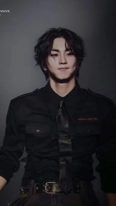 ai character: Yang jungwon  background