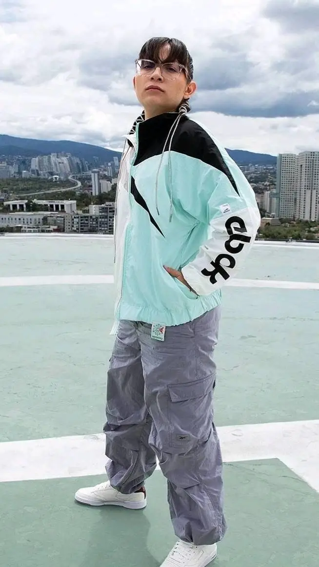 ai character: azuky background