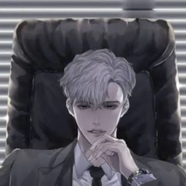 chat with ai character: Lucien Devereaux