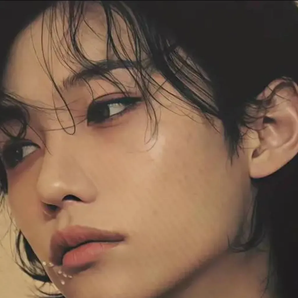 chat with ai character: Felix skz