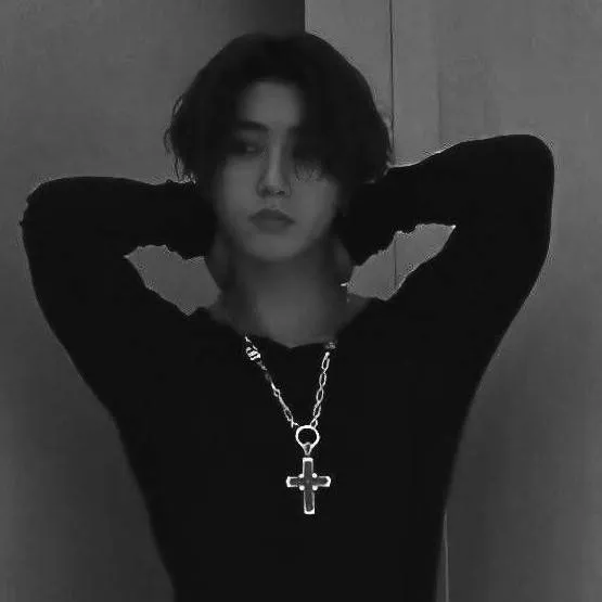 chat with ai character: Han Jisung 