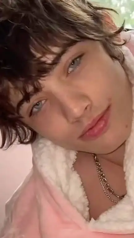 ai character: Carrington  background