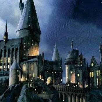 chat with ai character: Hogwarts 🖤