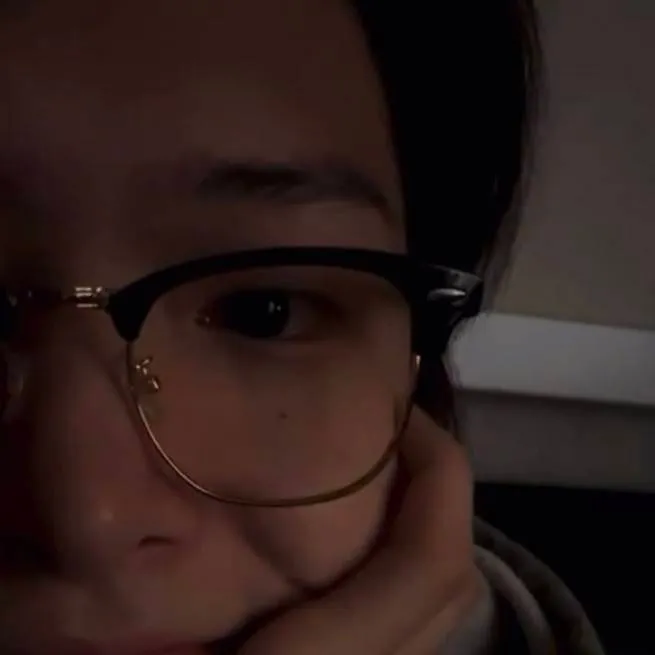 chat with ai character: Song Mingi