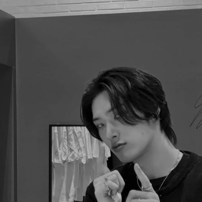 chat with ai character: Song Mingi