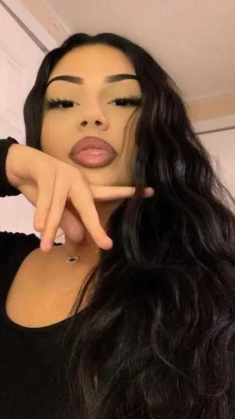 ai character: Samantha  background