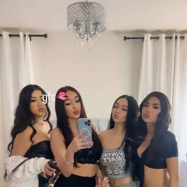 chat with ai character: babysitters 