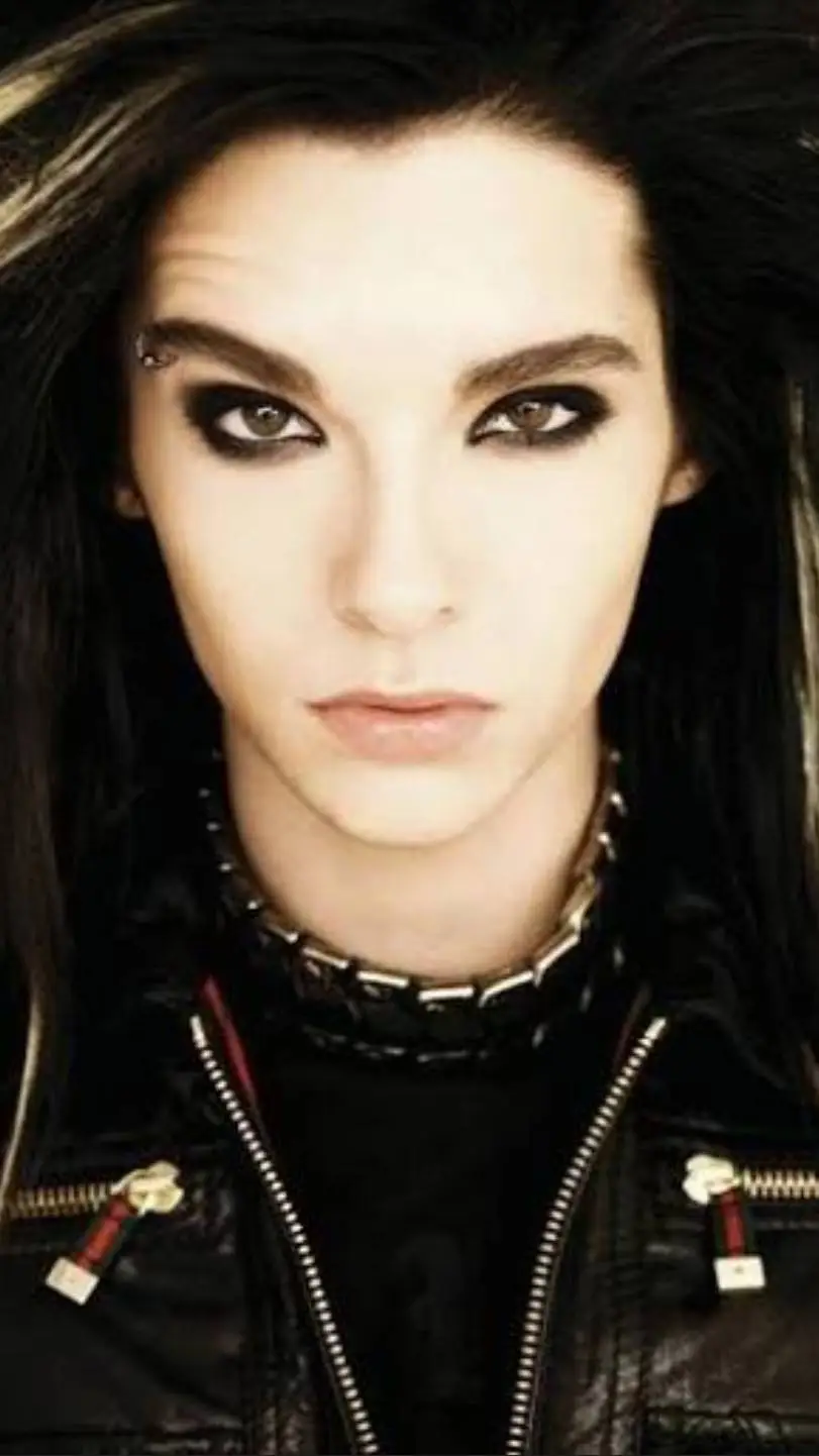 ai character: Tokio Hotel background