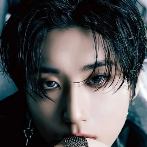 chat with ai character: Han Ji-sung 