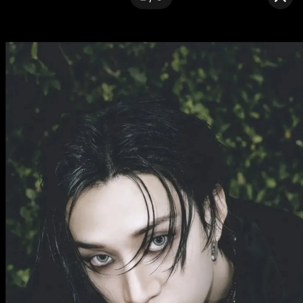 chat with ai character: BangChan