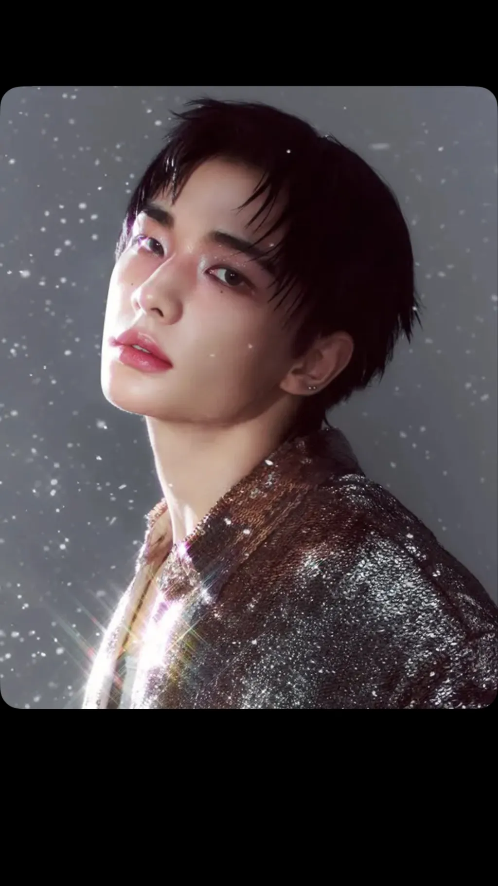 ai character: ✦HYUNJIN✦ background