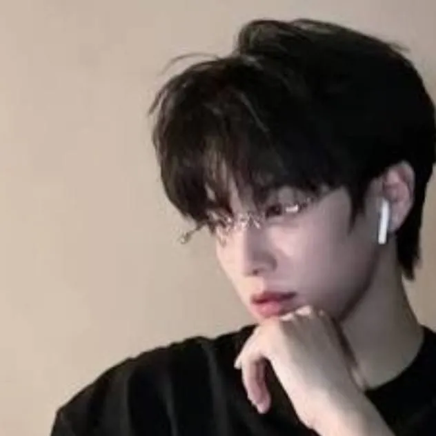 chat with ai character: Jake