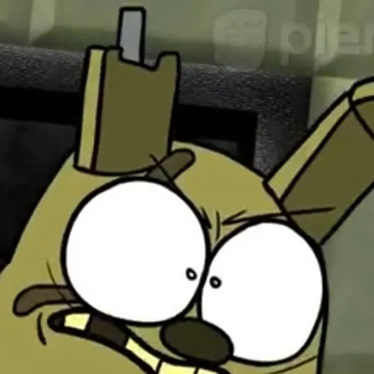 chat with ai character: FNAF 🎳🐻🎩