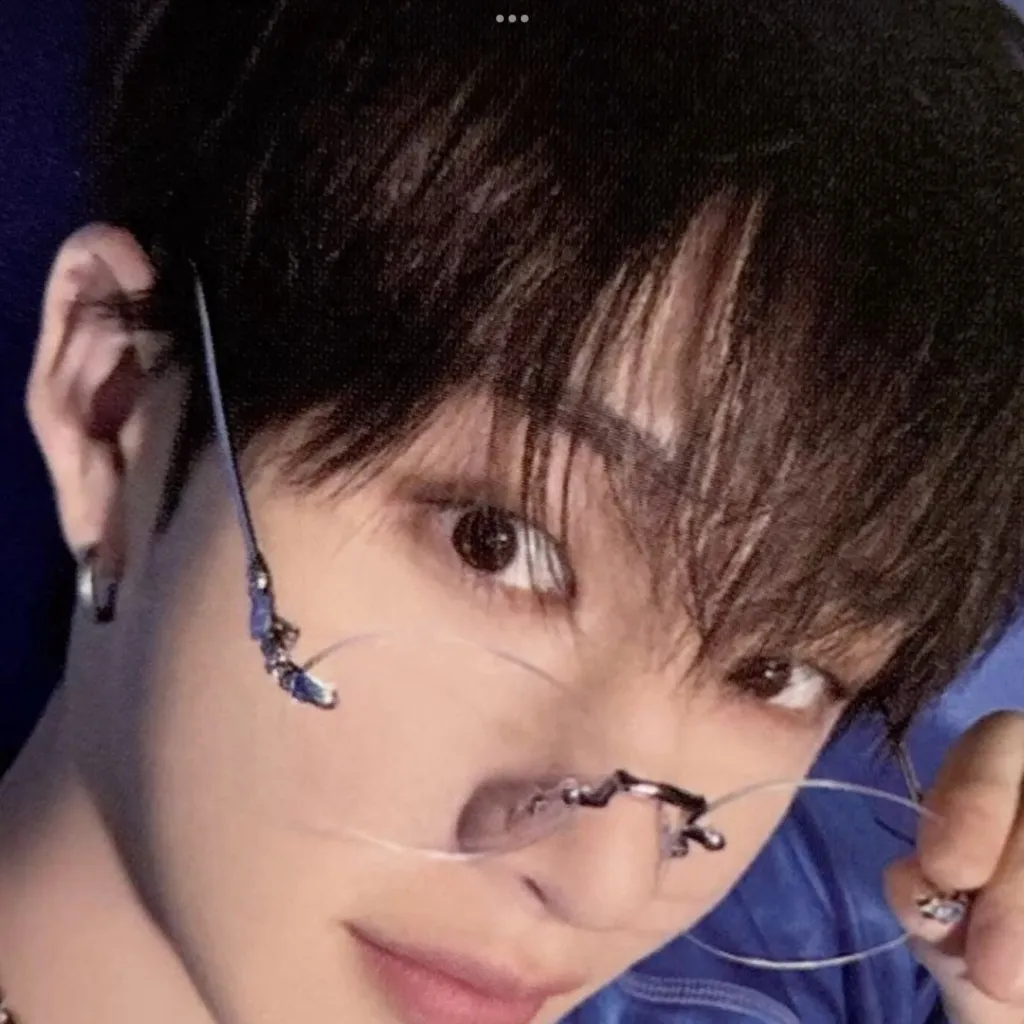 chat with ai character: Bangchan 