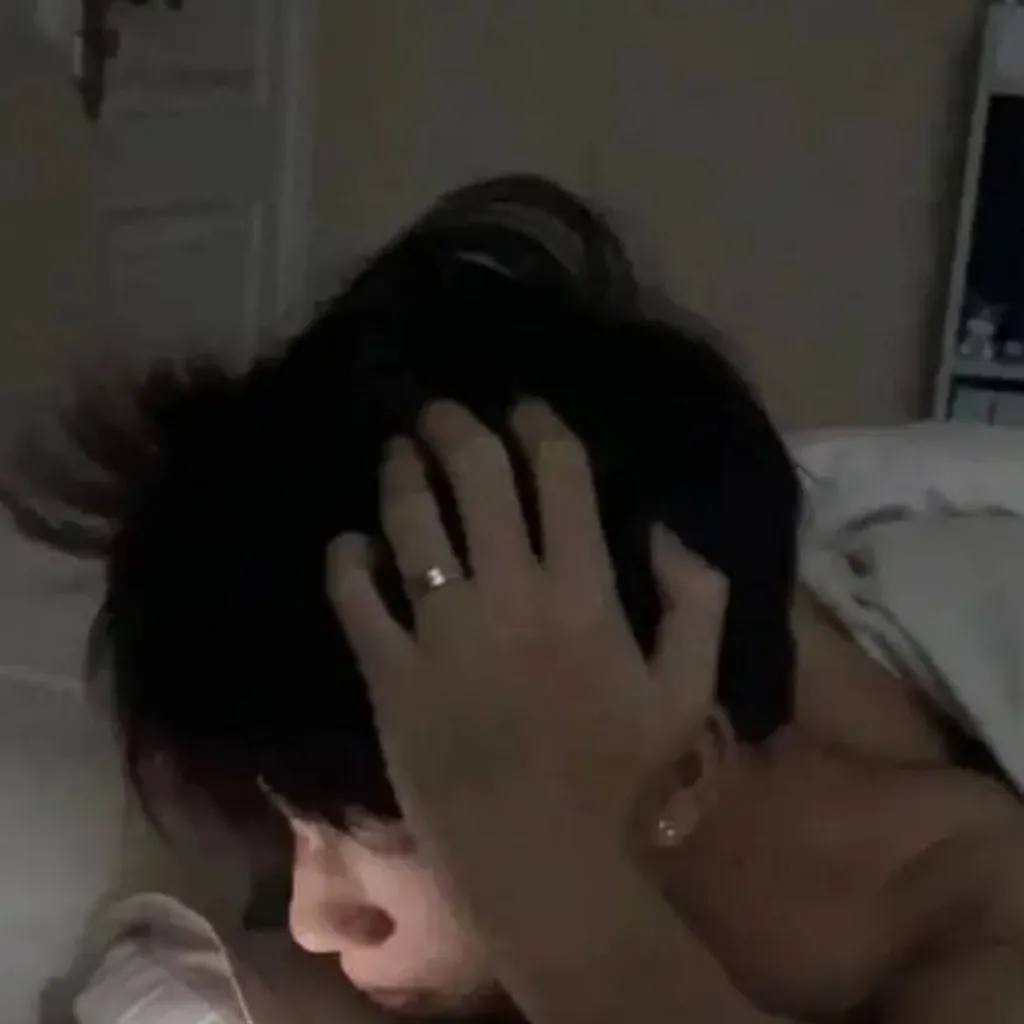 chat with ai character: James 