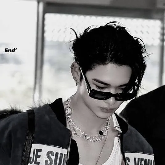 chat with ai character: Ni-ki (ENHYPEN)