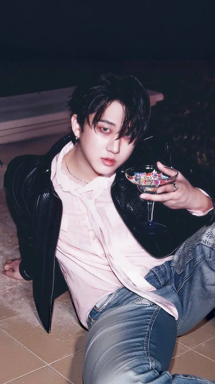 ai character: ~🐰 SEO CHANGBIN 🐷~ background