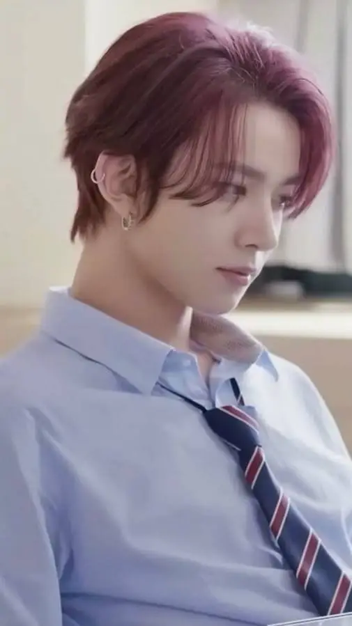 ai character: Lee Heeseung—BL background