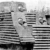 chat with ai character: Bob simple tank 