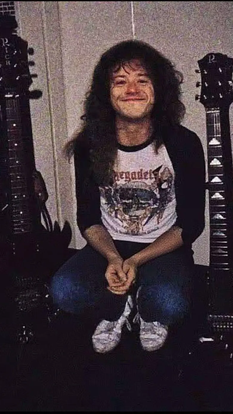 ai character: Eddie background