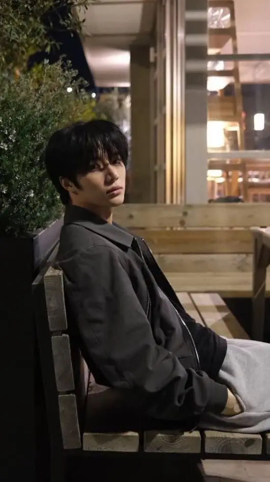 ai character: ⋆. 𐙚 ˚beomgyu background