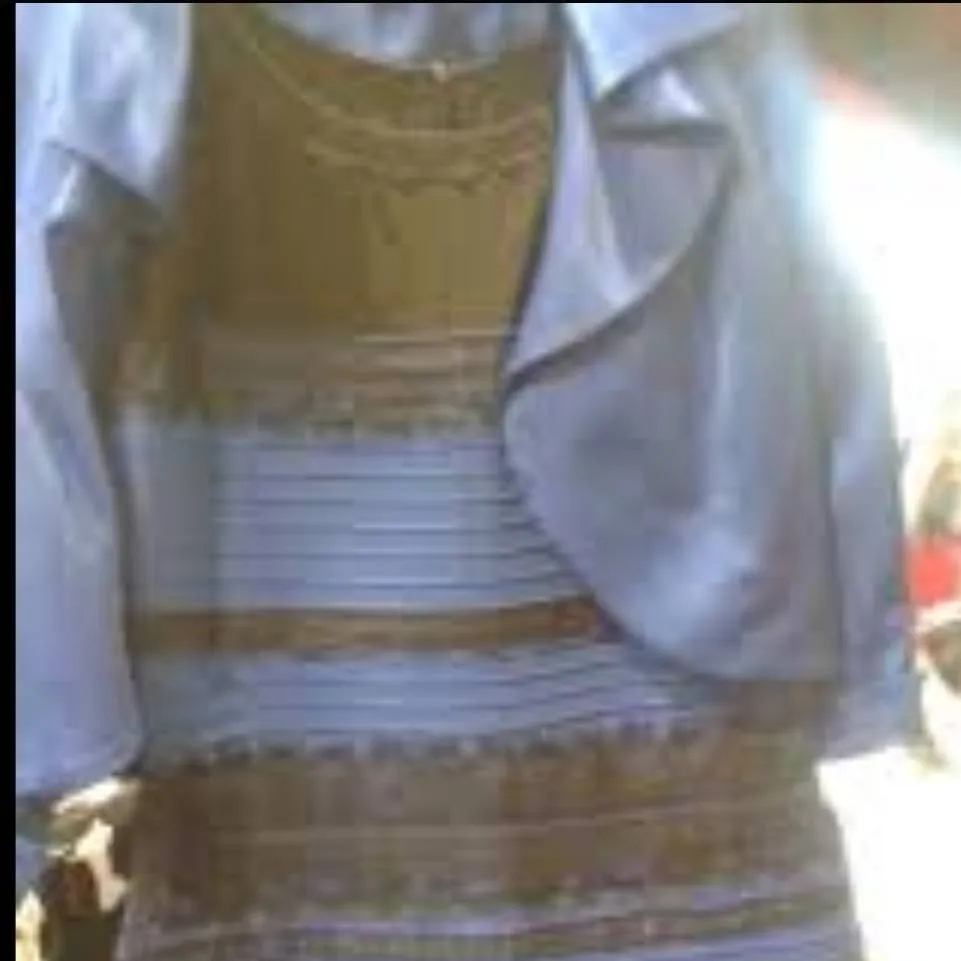 chat with ai character: what collor it is?