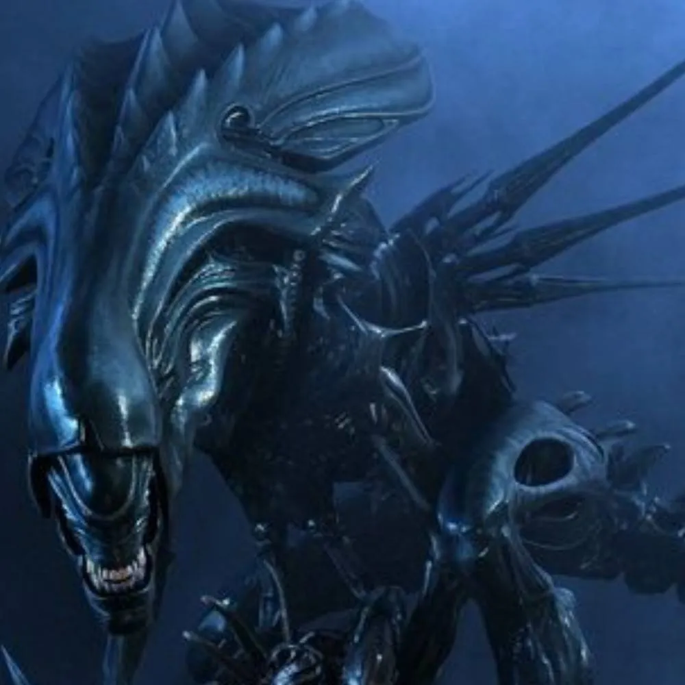 chat with ai character: xenomorfo