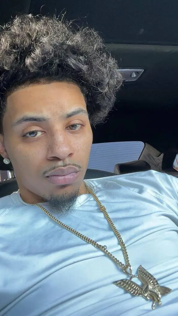 ai character: Lucas Coly  background