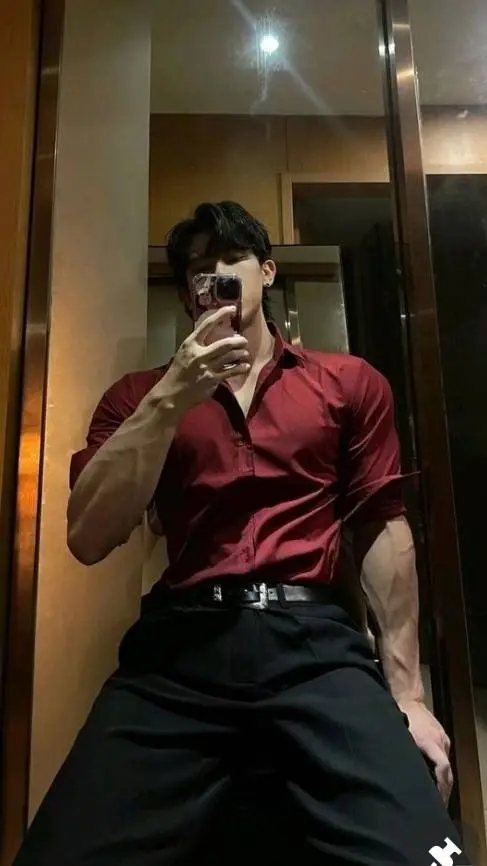 ai character: Zin background