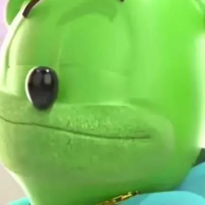 chat with ai character: Gummibär~💚❤️