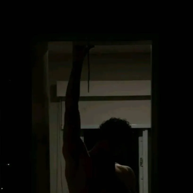 chat with ai character: ~-liam-~