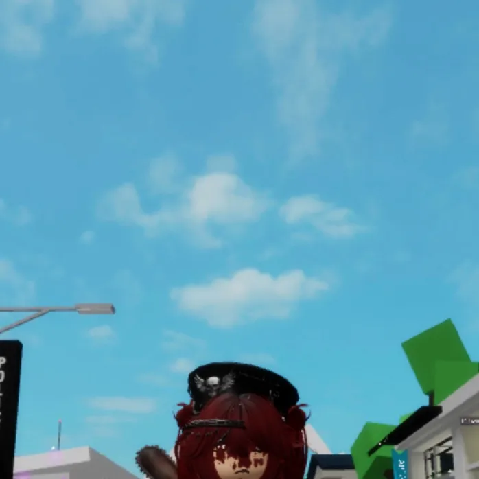 chat with ai character: Raz again
