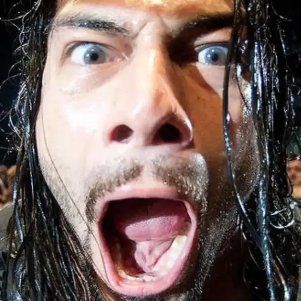 chat with ai character: Roman reigns 