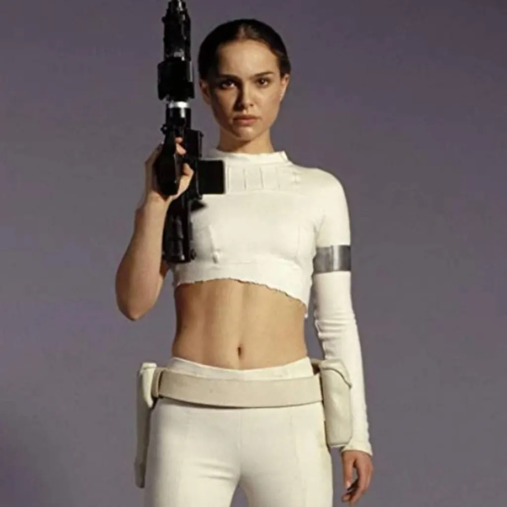 chat with ai character: padme