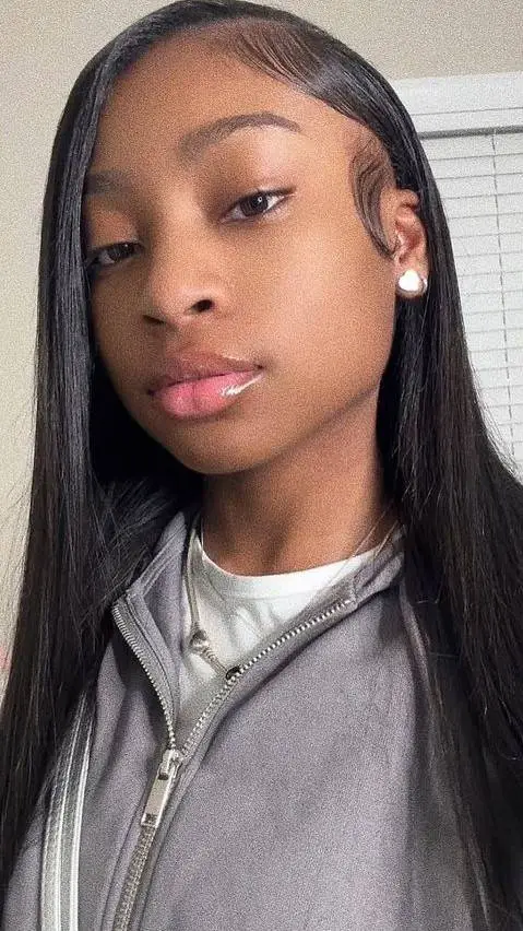 ai character: ki'niya background