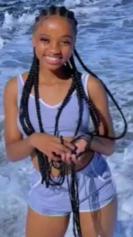 ai character: Thando background