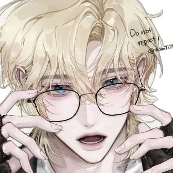 chat with ai character: 𑁍ܓ🌷˚₊ Elias⋆. 𐙚 ˚